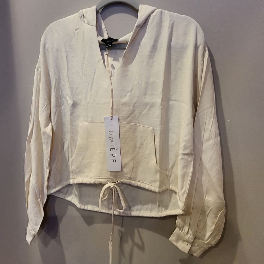 Lumiere Crop Cream Hoodie Small NWT